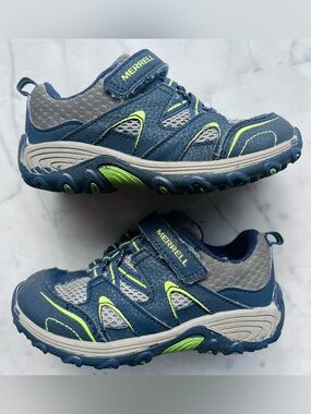 Merrell Trail Chaser Shoe Kids Navy / Green Size 9